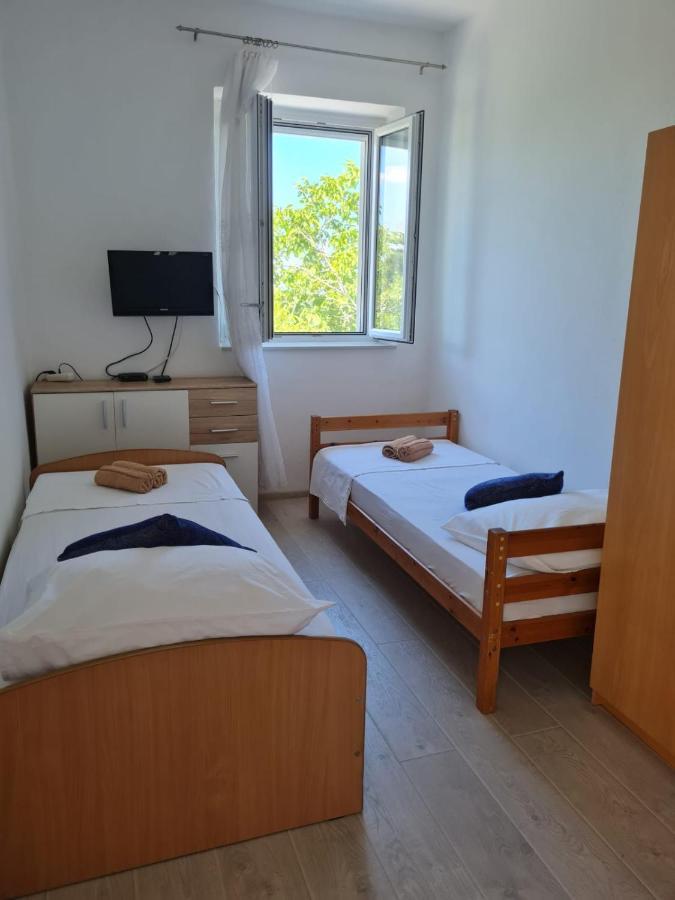 Lovely Apartment Omiš Eksteriør bilde