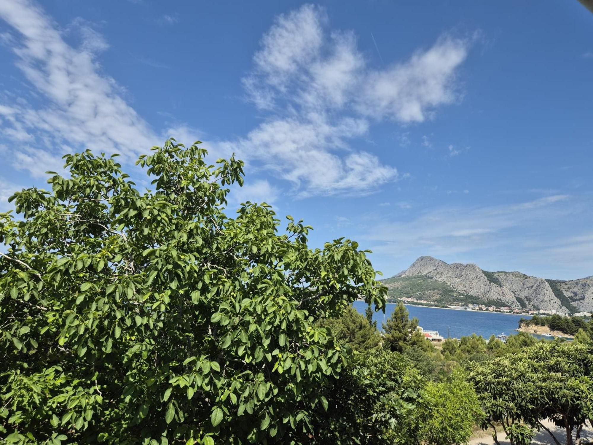 Lovely Apartment Omiš Eksteriør bilde